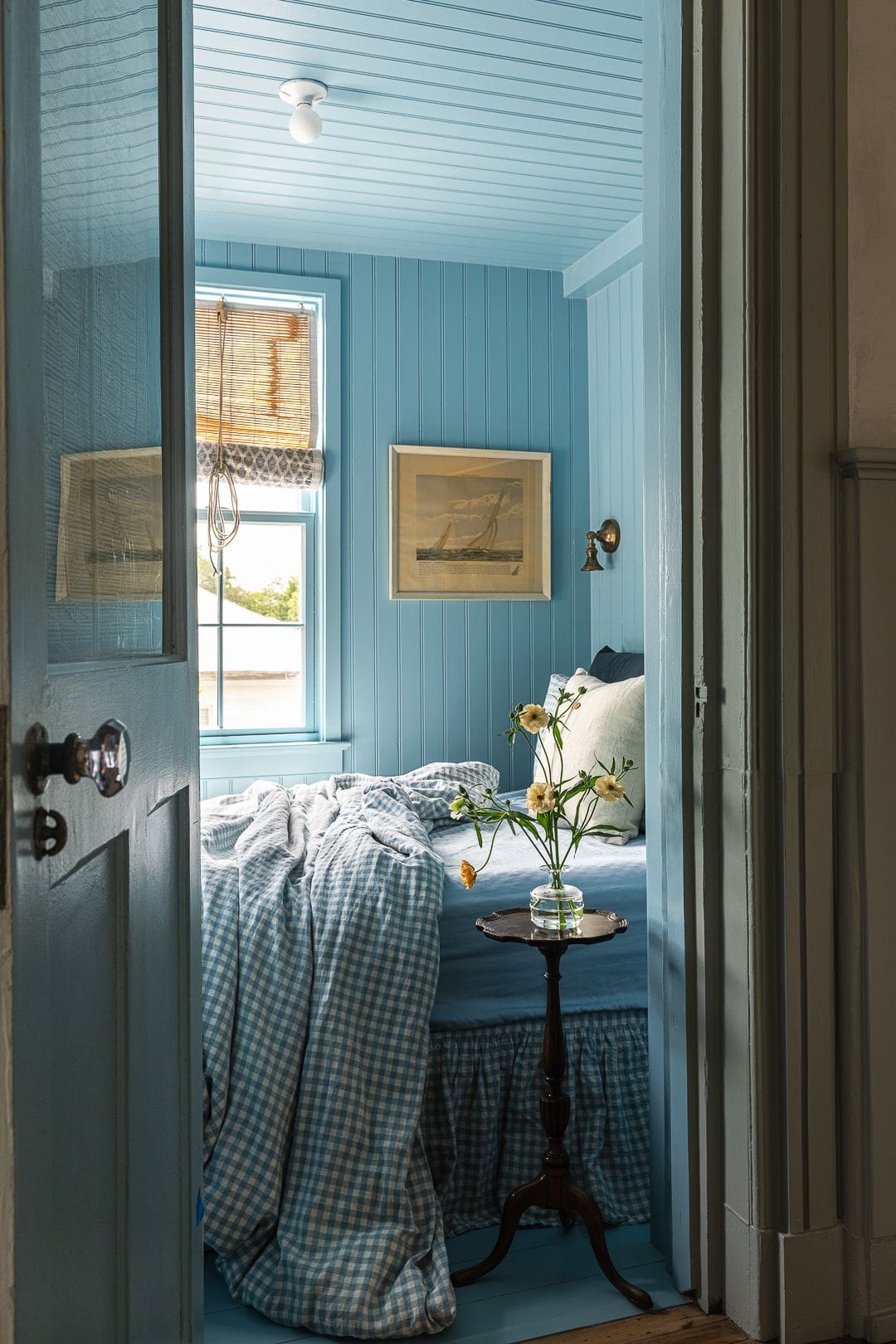 Shifting Focus: Where Heritage Meets Light